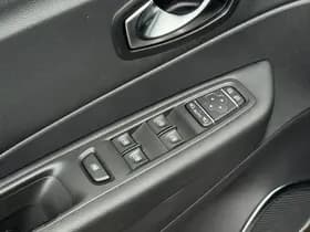 Renault Captur thumbnail 41