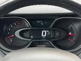 Renault Captur thumbnail 55