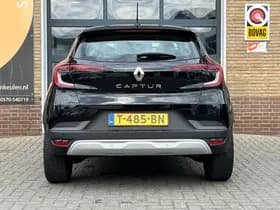 Renault Captur thumbnail 2