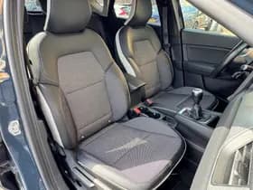 Renault Captur thumbnail 9
