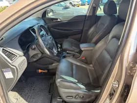Hyundai Tucson thumbnail 45
