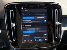 Volvo XC40 thumbnail 24