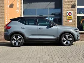 Volvo XC40 thumbnail 4