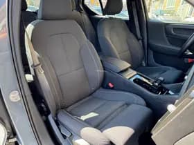 Volvo XC40 thumbnail 37