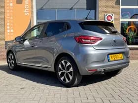 Renault Clio thumbnail 2