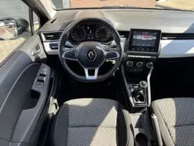 Renault Clio thumbnail 26