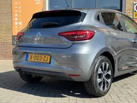 Renault Clio thumbnail 27
