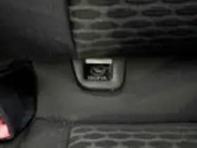 Volkswagen Golf thumbnail 8