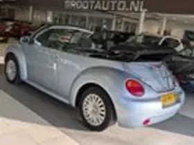 Volkswagen Beetle thumbnail 3