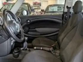 MINI Clubman thumbnail 6