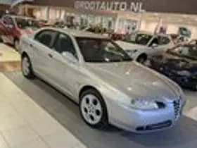 Alfa Romeo 166 thumbnail 18