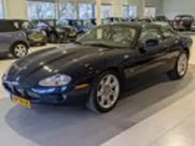 Jaguar XK8 thumbnail 2