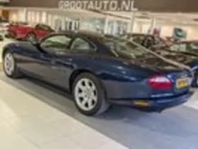 Jaguar XK8 thumbnail 3