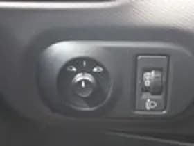 Citroën C4 Cactus thumbnail 13