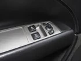 Jaguar XKR thumbnail 25