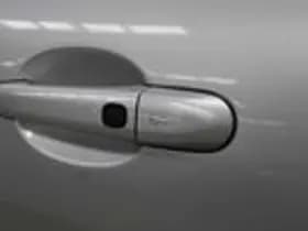 Jaguar XKR thumbnail 26