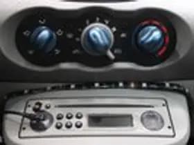 Renault Twingo thumbnail 12