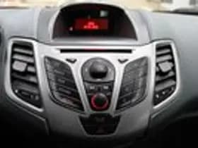 Ford Fiesta thumbnail 12