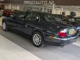 Jaguar S-Type thumbnail 3