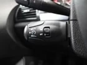 Peugeot 407 thumbnail 16