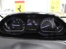 Peugeot 2008 thumbnail 16