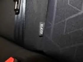 Peugeot 2008 thumbnail 9