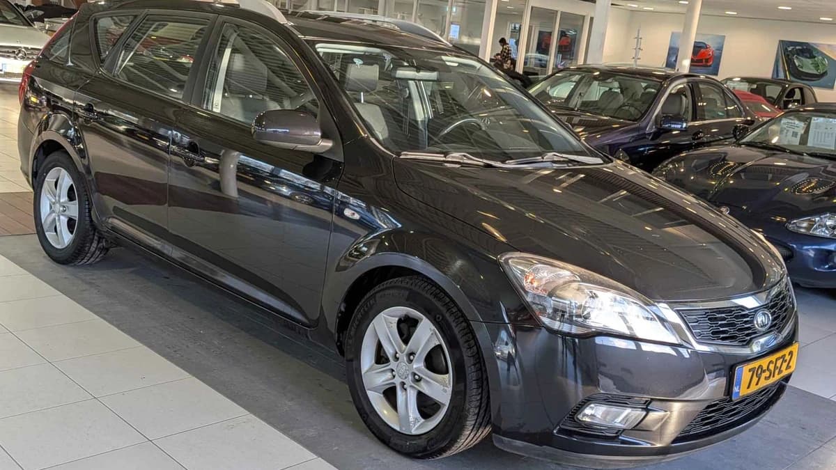 Kia Cee'd — foto 1