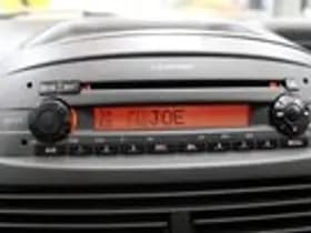 Fiat Punto thumbnail 12