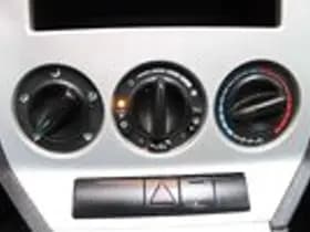 Dodge Caliber thumbnail 10