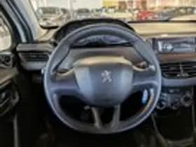 Peugeot 208 thumbnail 10