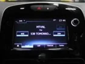 Renault Clio thumbnail 12