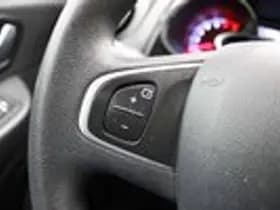 Renault Clio thumbnail 15