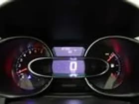 Renault Clio thumbnail 16