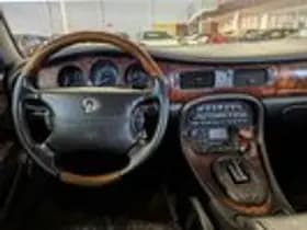 Daimler 4.0 thumbnail 9