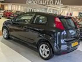 Fiat Grande Punto thumbnail 3