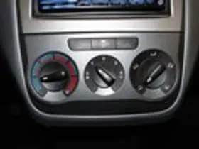 Fiat Grande Punto thumbnail 10