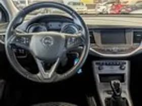 Opel Astra thumbnail 10