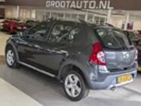 Dacia Sandero thumbnail 3