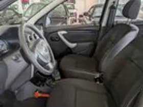 Dacia Sandero thumbnail 6