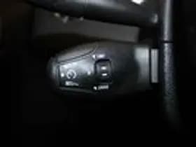 Peugeot 308 thumbnail 18