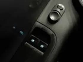 Chevrolet Camaro thumbnail 19