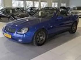 Mercedes-Benz SLK-Klasse thumbnail 2