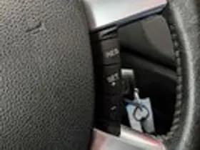 Ford C-Max thumbnail 15