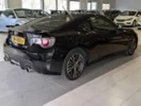 Toyota GT86 thumbnail 4