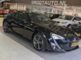 Toyota GT86 thumbnail 33