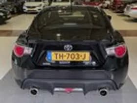 Toyota GT86 thumbnail 10