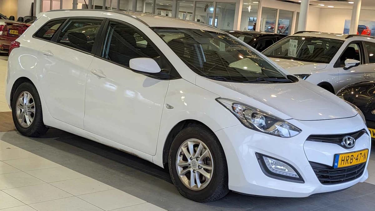 Hyundai i30 — foto 1