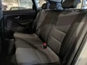 Hyundai i30 thumbnail 7