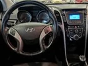 Hyundai i30 thumbnail 9