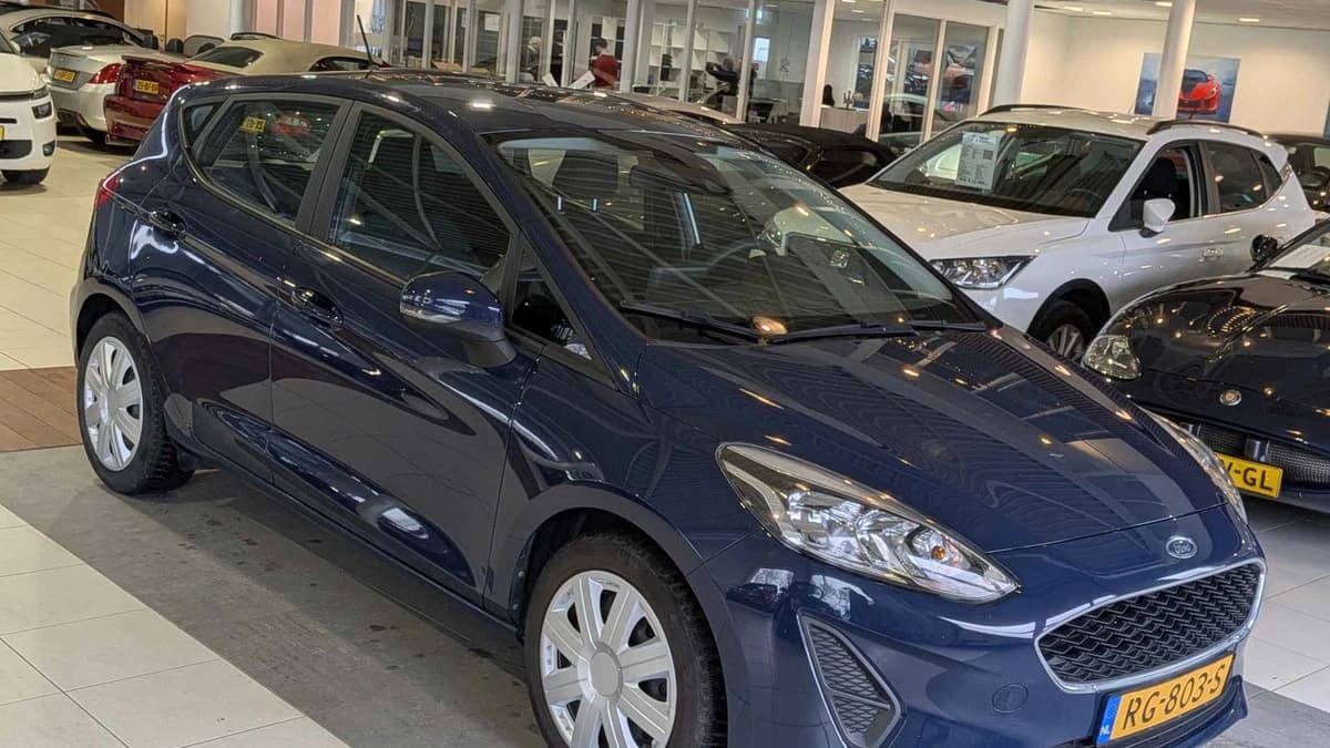 Ford Fiesta — foto 1